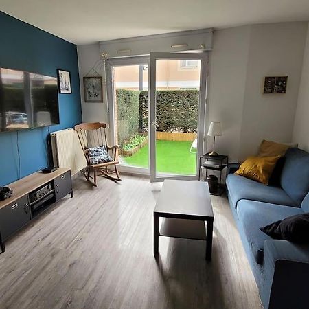 Appartement Avec Jardinet ル・プティ・クヴィリー エクステリア 写真