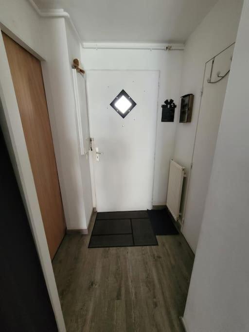 Appartement Avec Jardinet ル・プティ・クヴィリー エクステリア 写真